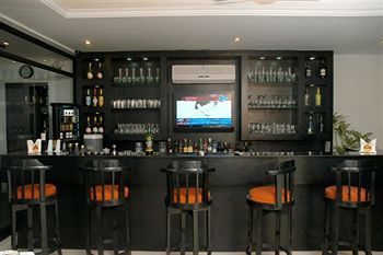 Emerald Garden Club Ltd. Hotel Jaipur Bagian luar foto
